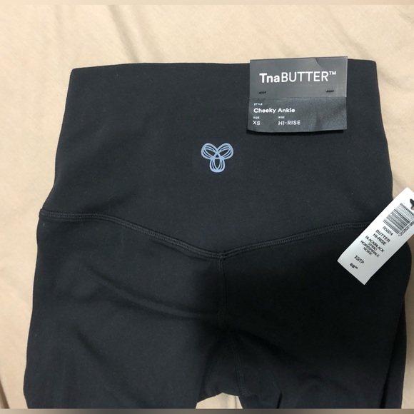 tna action butter material leggings cheeky ankle style hi rise - Picture 1 of 3